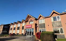 Marcopolo Suites Calafate